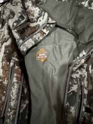 Load image into Gallery viewer, Firstlite Men&#39;s Solitude Insulated Jacket - Specter (XL)
