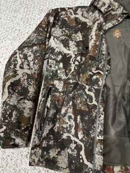 Load image into Gallery viewer, Firstlite Men&#39;s Solitude Insulated Jacket - Specter (XL)
