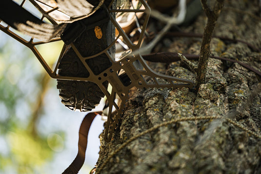 HANG-ON TREESTAND