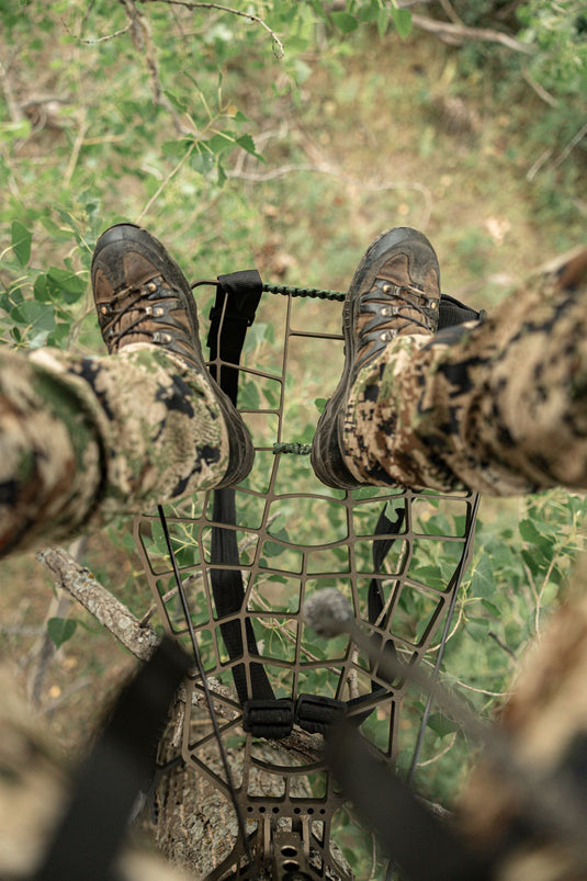 HANG-ON TREESTAND