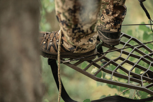 HANG-ON TREESTAND