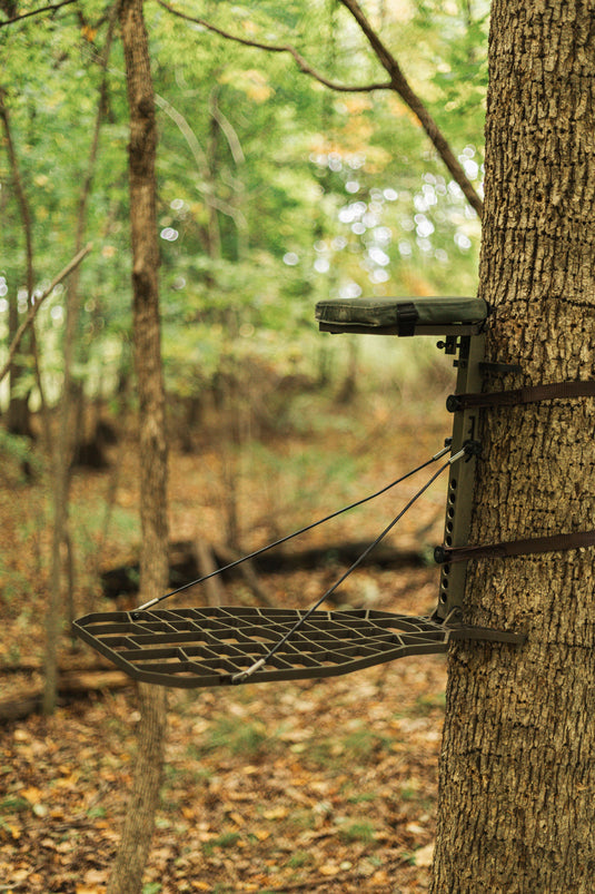 HANG-ON TREESTAND