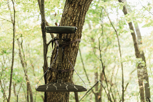 HANG-ON TREESTAND