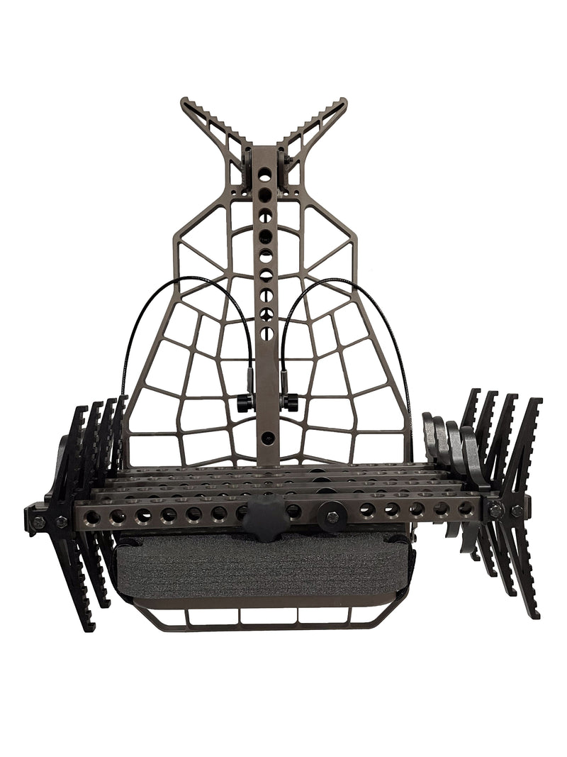 Load image into Gallery viewer, BEAST GEAR SCRATCH &amp; DENT HANG-ON TREESTAND

